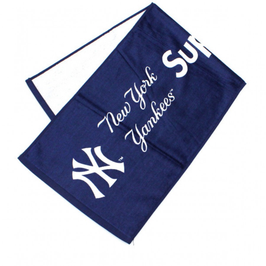 Supreme New York Yankees Towel (Navy)