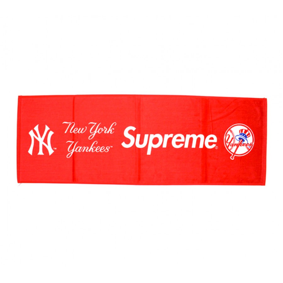 Supreme New York Yankees Towel (Red)